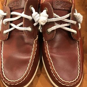 Women’s Leather Sperry slip-on boat shoes